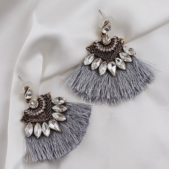 Gray Studded Tassel Earrings with Crystals - Picture 3 of 7
